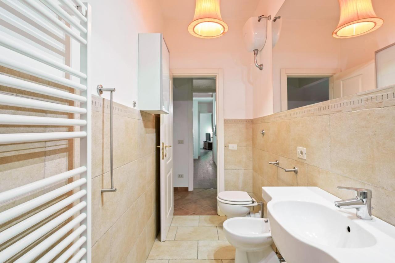 Palazzo Pitti & Boboli Comfortable Apartment Florence Ngoại thất bức ảnh