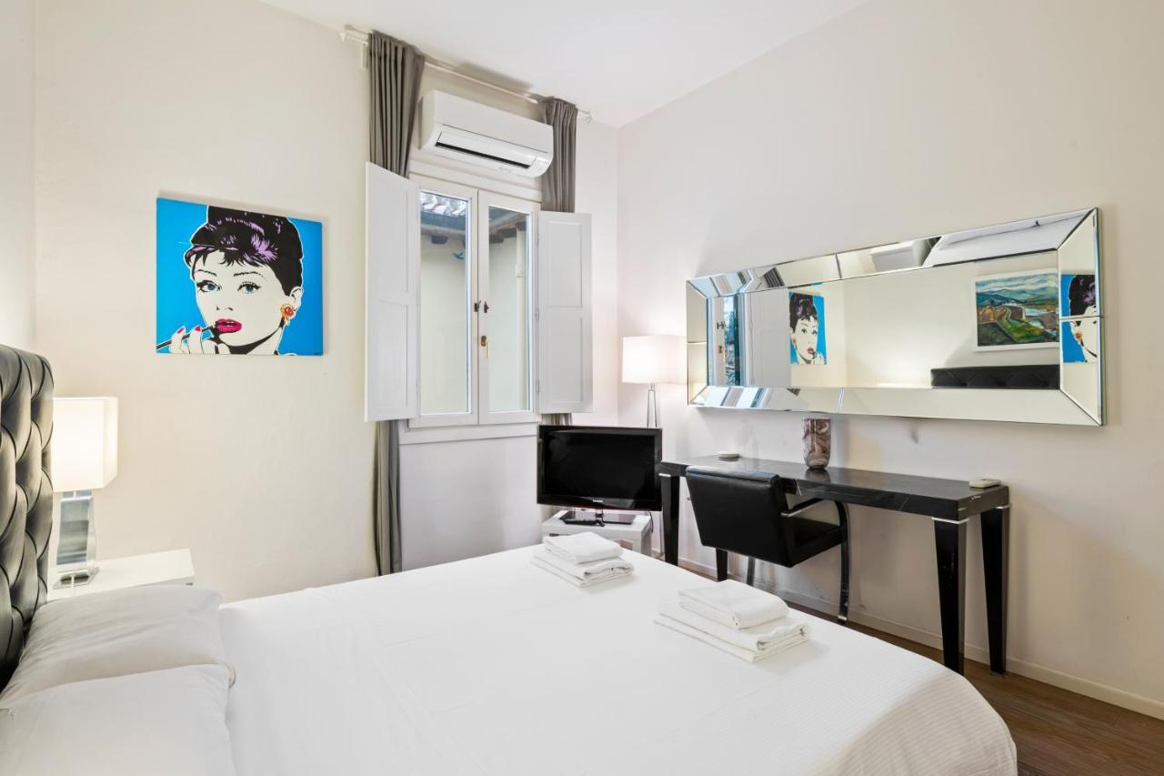 Palazzo Pitti & Boboli Comfortable Apartment Florence Ngoại thất bức ảnh